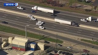 Standoff at end of slow-moving pursuit involving 18-wheeler shuts down freeway in east Houston
