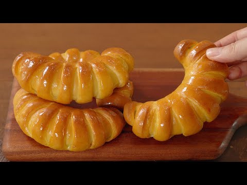 Video: Custard Brød