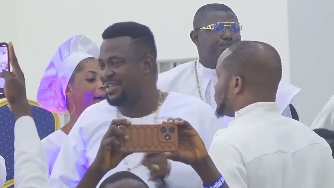 Throwback of Segun Ajidara's Song Ministration At AYC 2023