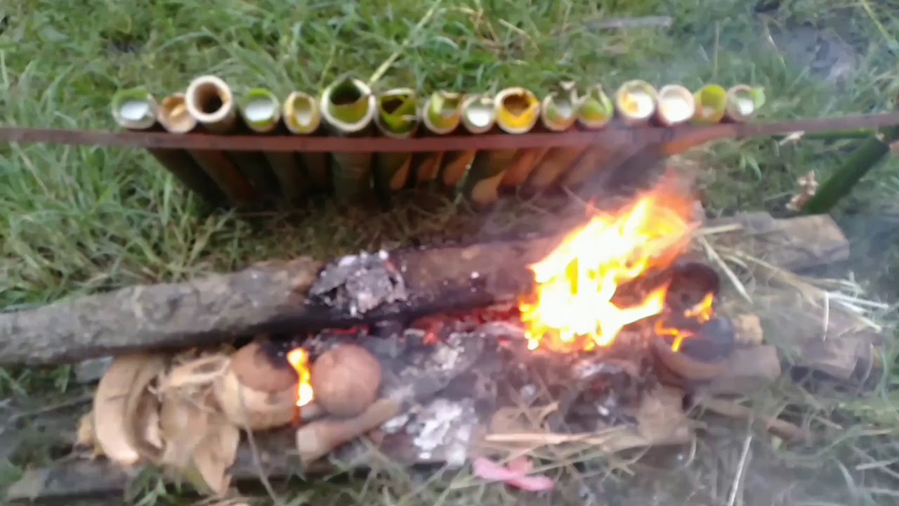 Cara membuat lemang beras ketan putih ala pk kumis - YouTube