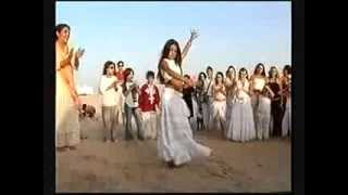 احتفال غجر في زفاف على الشاطئ /Gypsies in the wedding on the beach
