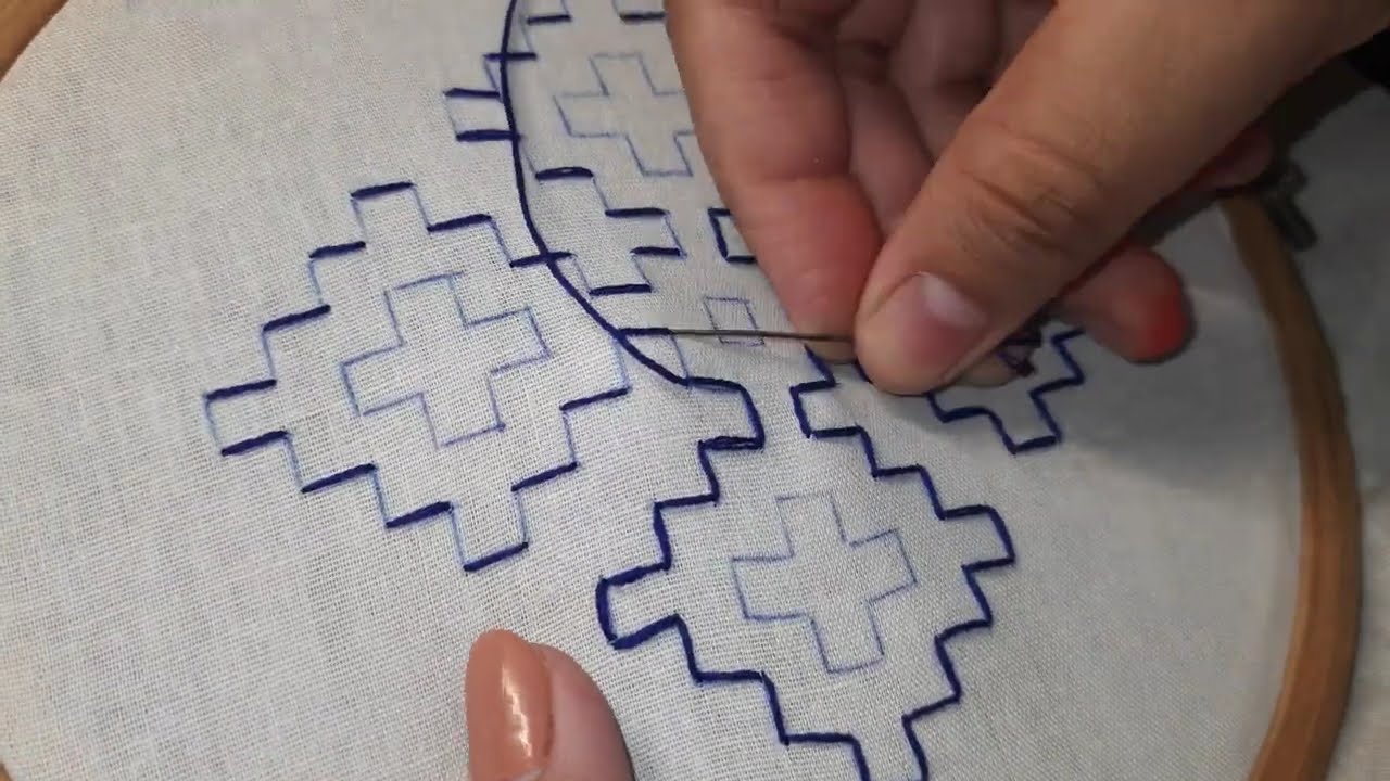 Indian Embroidery - Simple and Easy Kasuti Hand Embroidery of Karnataka