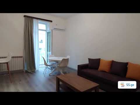 ქირავდება 2 ოთახიანი ბინა ვაკეში