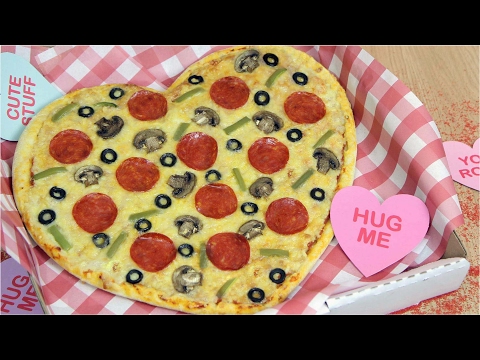 Video: Cómo Hacer Pizza De Corazón