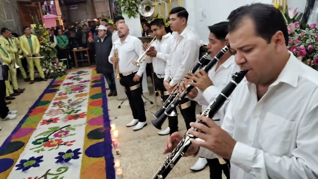 Mano a mano-Banda Rancho viejo de Julio Aramburo VS Banda Yurirense- Colonia loma del padre