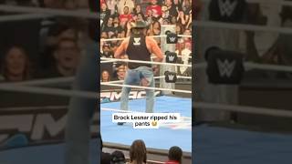 Brock Lesnar ripped his pants while doing an F5 ๐ญ