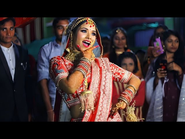 BEST BRIDAL DANCE || ROSHAN u0026 PAYAL || TERI ORE || MAKHNA || CHURA KE LEJA class=