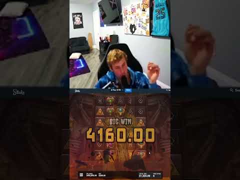 Anubis clutched up on the finish line!
