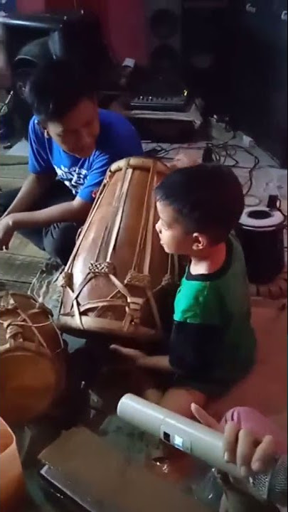 anak jago main kendang