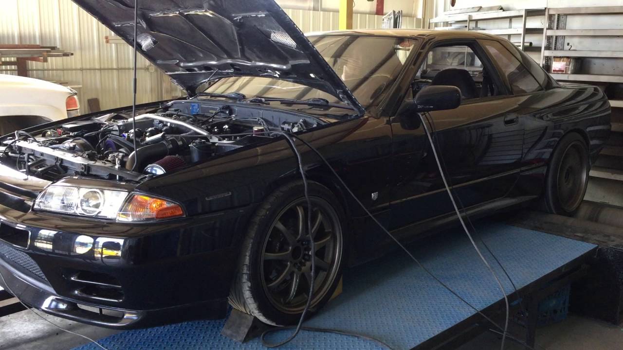 R32 Skyline - RB20det Dyno 260whp at 13 psi - YouTube