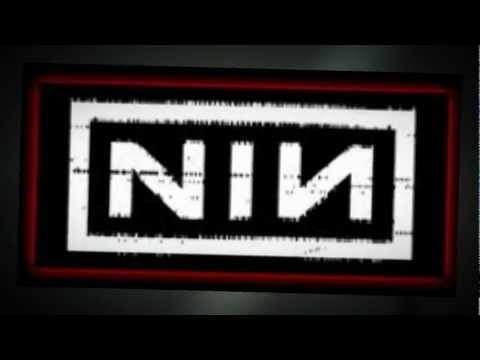 Putar Slipping Away - Nine Inch Nails