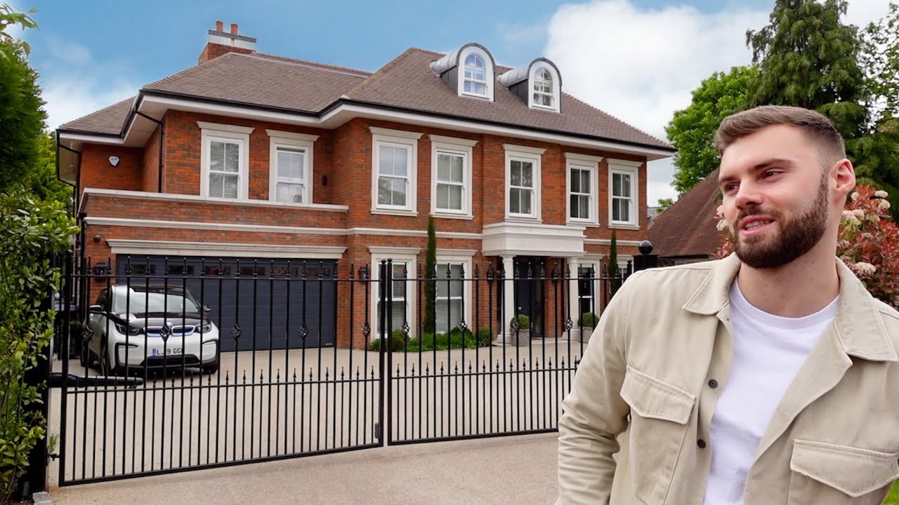 looking inside a £4,900,000 Surrey mansion...interior design GOALS