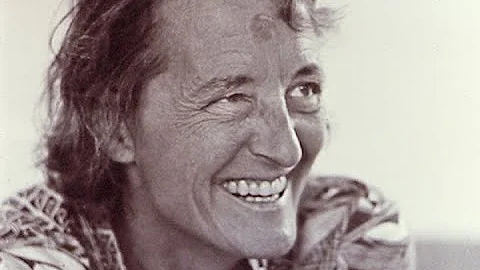 "To Live Until We say Goodbye" - Dr. Elisabeth Kbl...