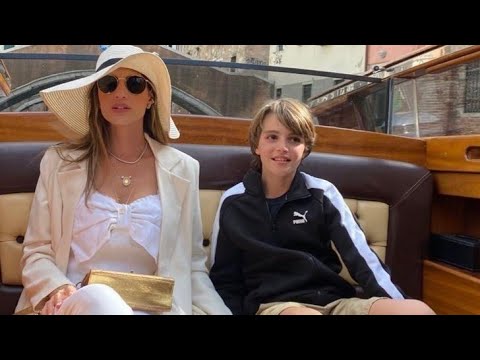 ام مثالية امك هي الافضل على الاطلاق