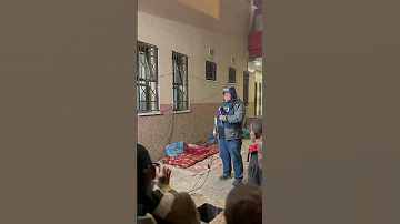 Al Jazeera S Wael Al Dahdouh Returns To Reporting One Day After Journalist Son Killed In Gaza Strike 