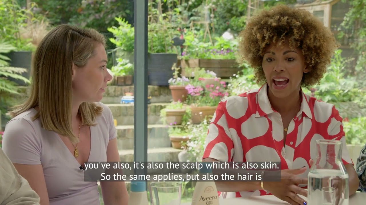 AVEENO® introduces the new AVEENO® Kids range with Doctor Zoe Williams