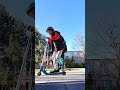 Dneska jsem byl s kamarádem venku na koloběžce a chtěl abych jsem dal toto na YouTube