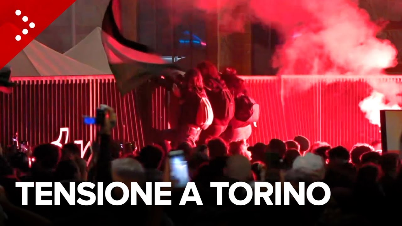 Torino, assalto alle OGR per la visita di Jeff Bezos, Ursula Von der Leyen e John Elkann