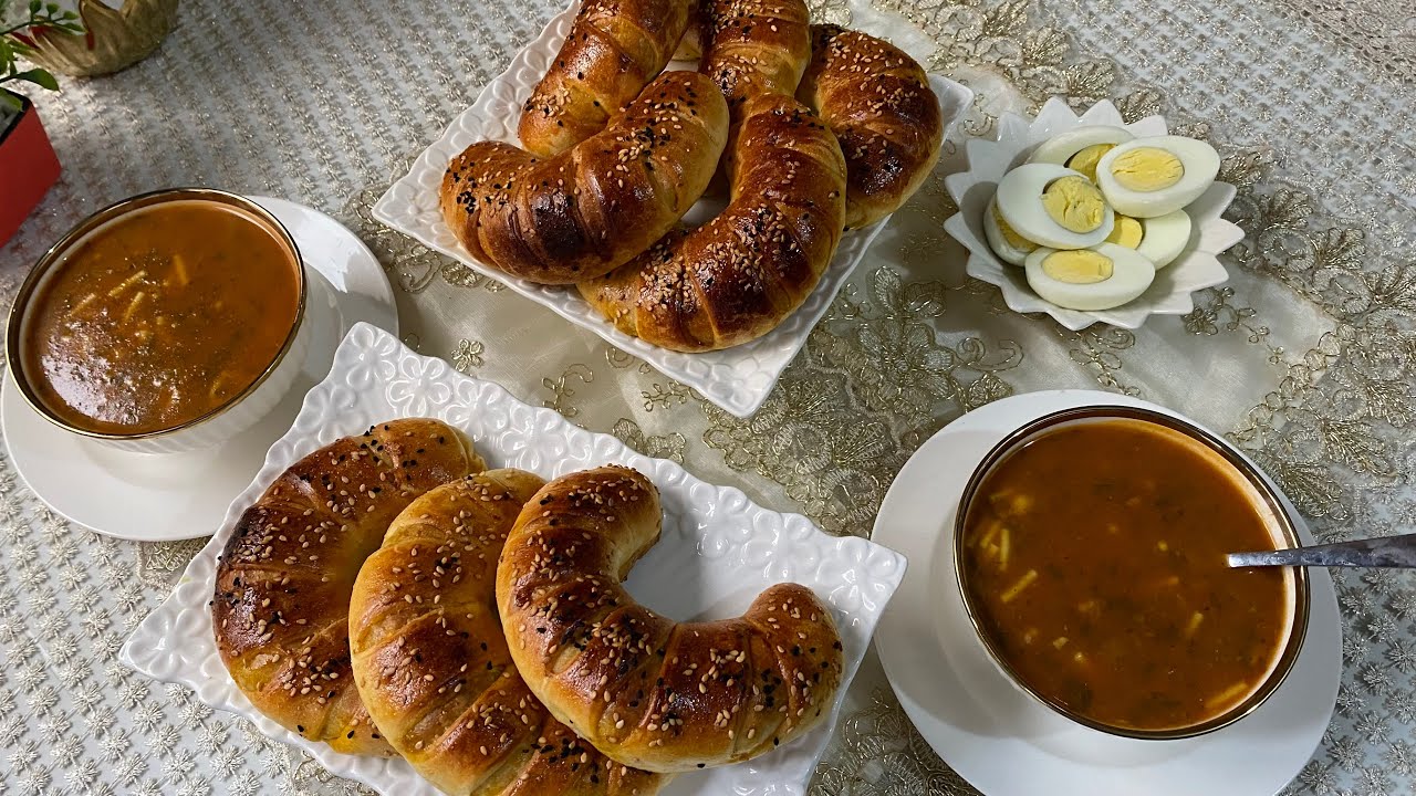 حريرة مغربية غنية بالنكهات + صوشون بالدجاج أكثر من رائع… وجبة دافئة تستحق التجربة! 🍲🥐