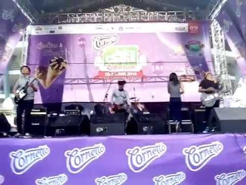 STORY OF TOMORROW - Pergilah PHP @JakclothLebaran2016