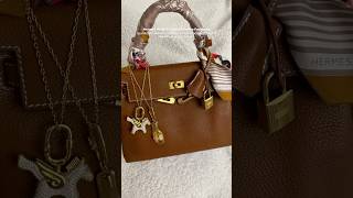 🐎👡👜 Hermes Kelly 25 with Cadena Bag Charm ​⁠@aelyseeofficial Use Code MM10 for 10% Off #hermes