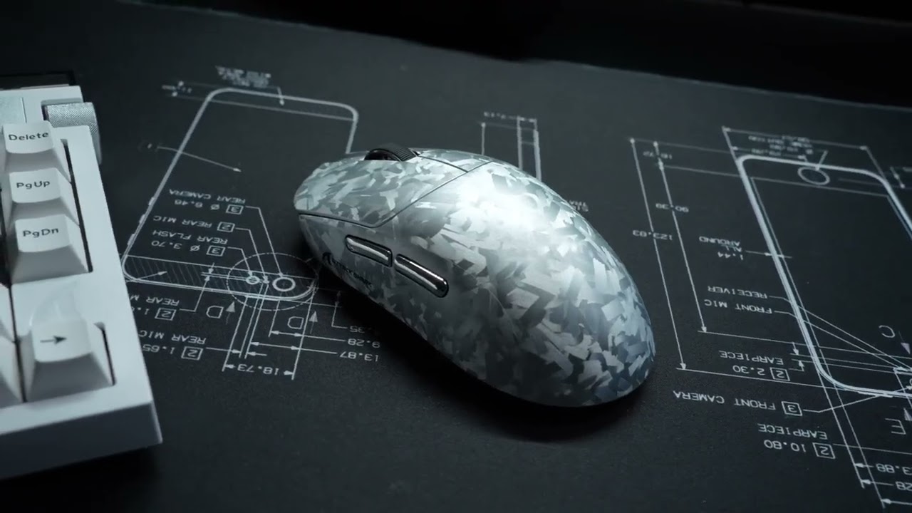 [PRE-ORDER] ATTACK SHARK RS3 ULTRA Carbon Fiber Wireless Gaming Mouse