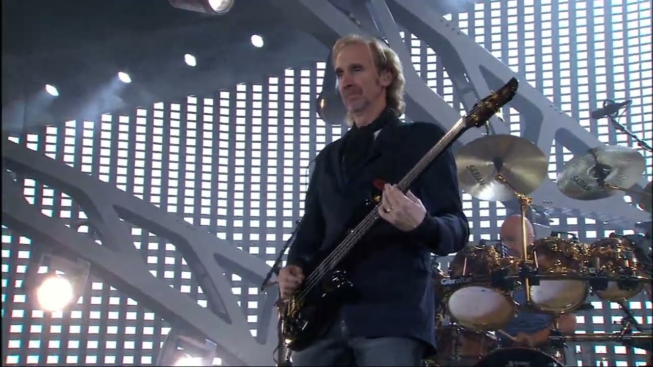 Genesis Behind The Lines - Turn It On Again Dusseldorf 2007 Patched Audio