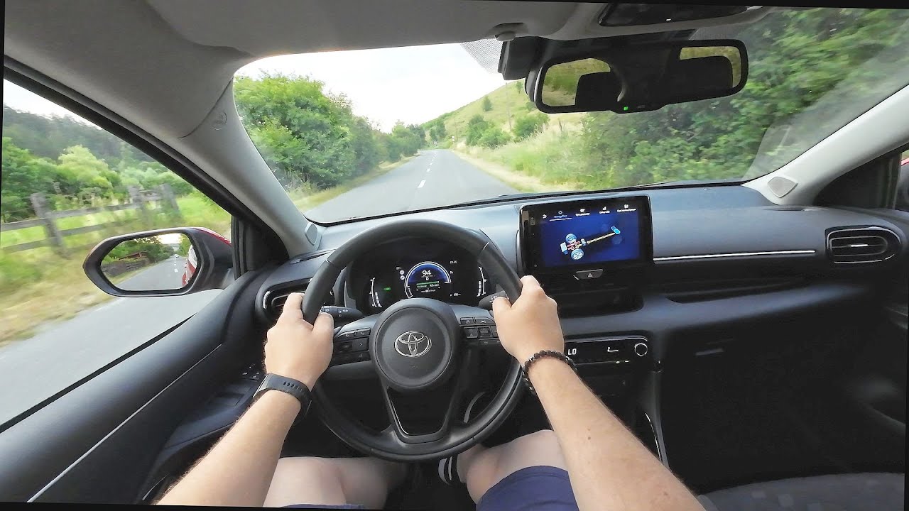 Toyota Yaris 1.5 Hybrid POV Test Drive – The Hybrid That’s Actually Fun