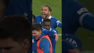 Dwight Mcneil Scores Rocket Against Newcastle United