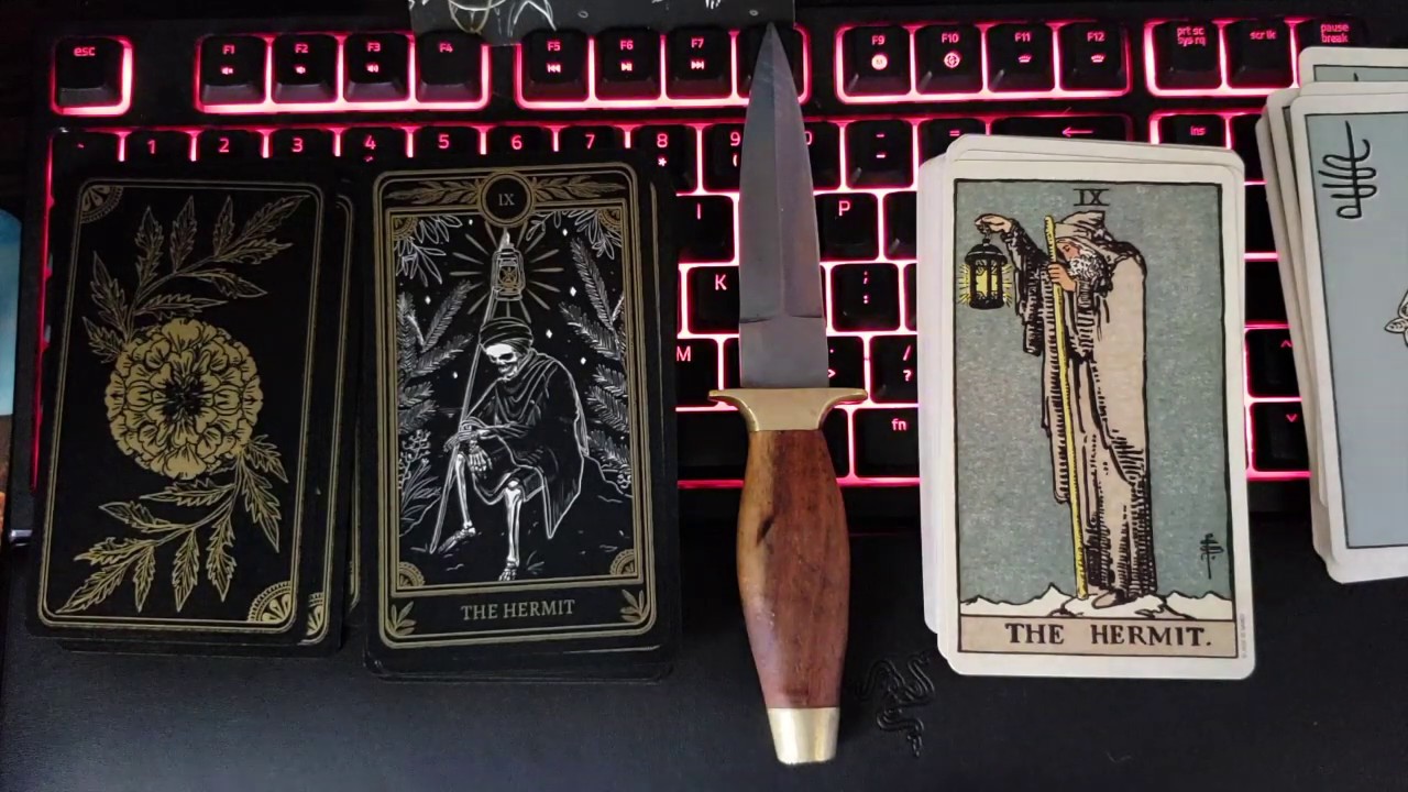 Marigold Tarot Deck Flip Through & Review/Comparison to Smith-Waite