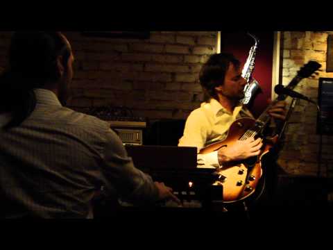 Daniel Daibem w/ Hammond Grooves - Blues Pro Wes (São Paulo 2010)