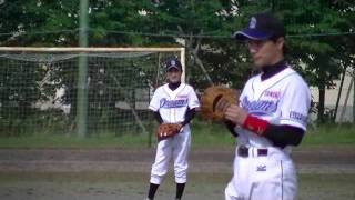 20110917 松井さんとけんぢ(守備).wmv