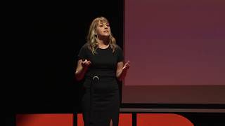 Il dolore maestro di connessione | Nicoletta Travaini | TEDxBustoArsizio