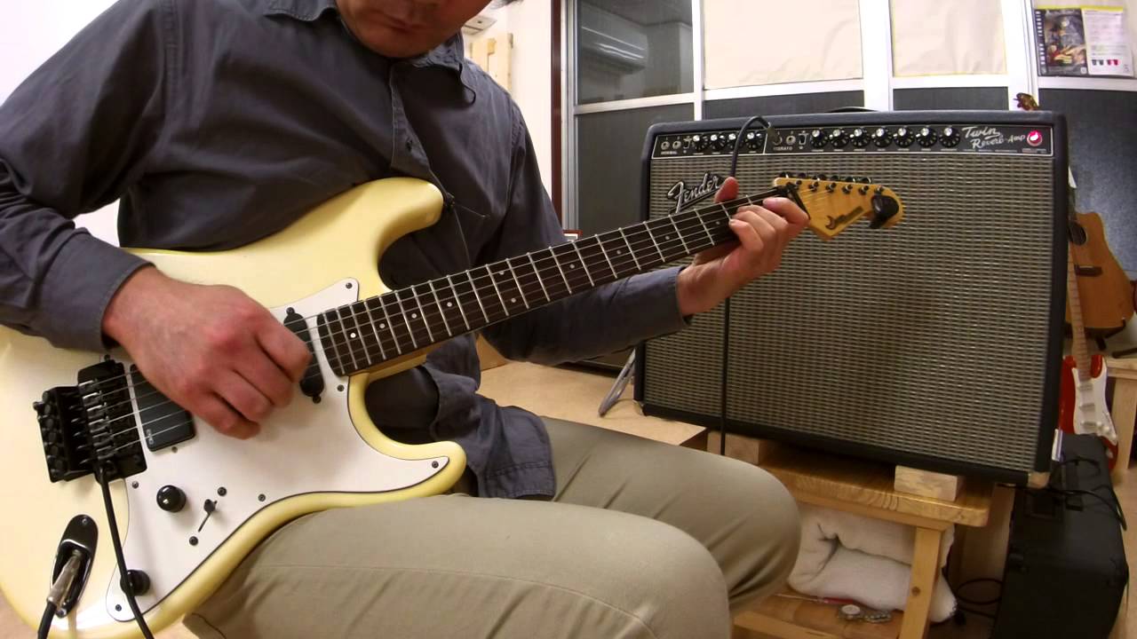 激レア Moon STRATCASTER Vintage 激レア Moon STRATCASTER Vintage