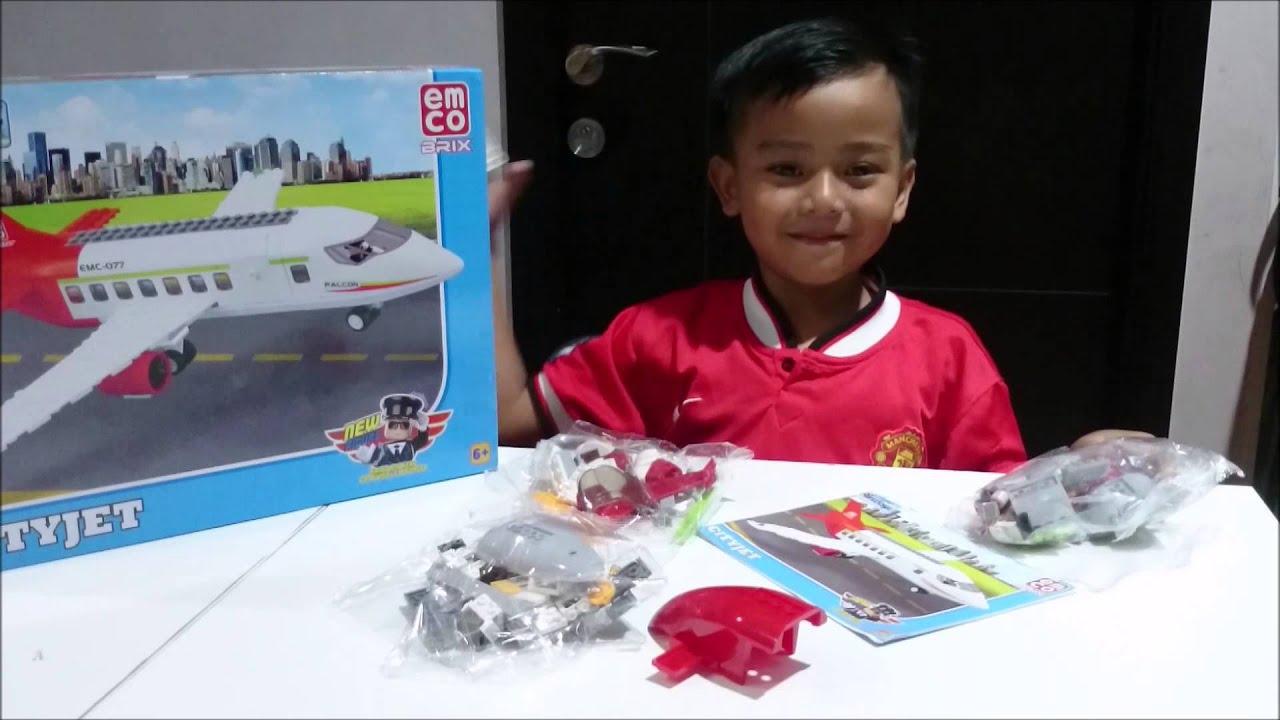 UNBOXING LEGO CITY PESAWAT AIRSHOW HANGAR | TheRempongsHD. 