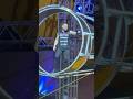 Acrobazie al Circo Gravity