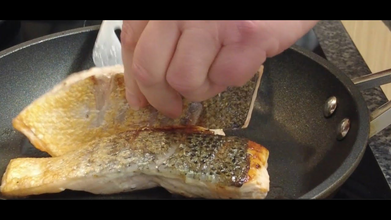 Pan Fried Salmon with a Pink Grapefruit Hollandaise Sauce YouTube