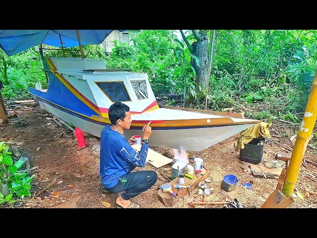 saya membuat sebuah perahu untuk camping berpetualang class=