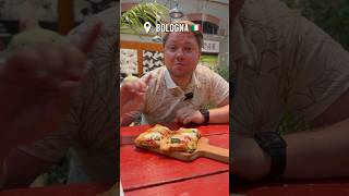 Amazing Fresh Pizza in Bologna at Mercato delle Erbe - Food Tour