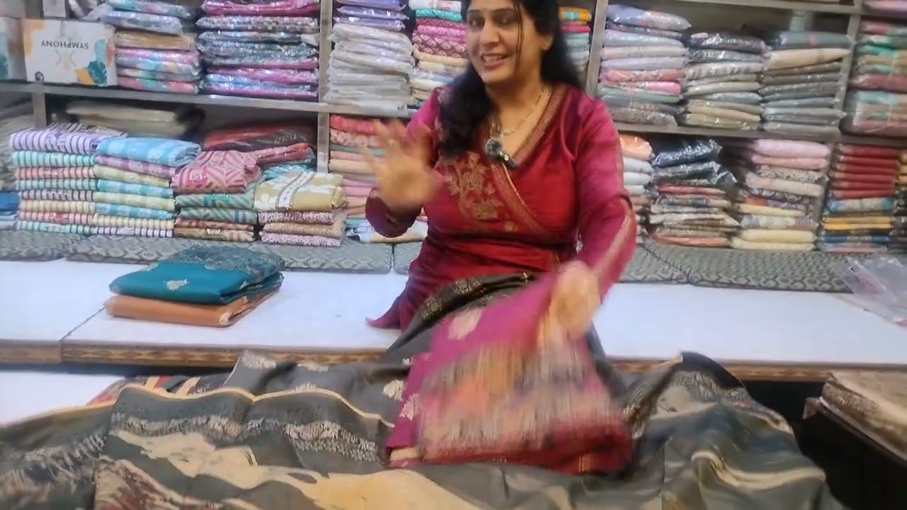 1050/-  kadai wala superhit woollen suit🥳🎉 printed bottom 😍 printed stol🤗 shipping free 📞 9812114113