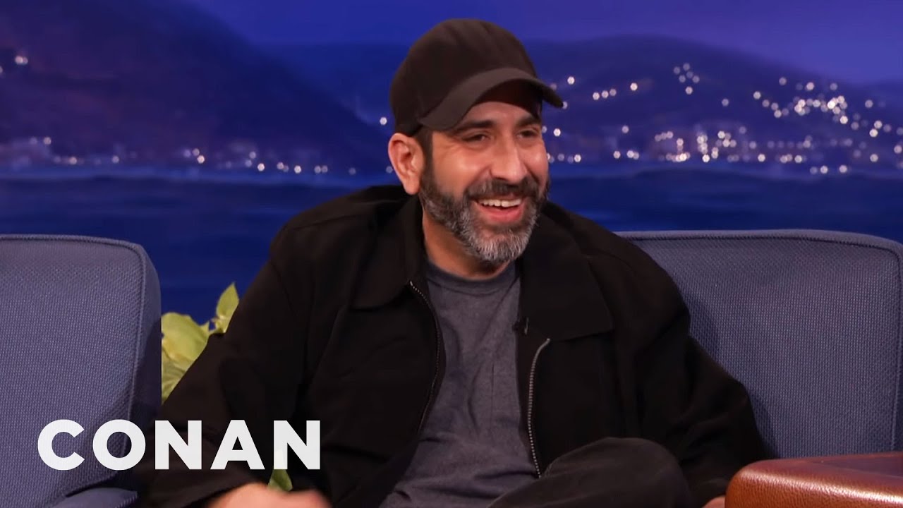 Film backdrop image for Dave Attell Interview Part 1 04/30/14 (2014)