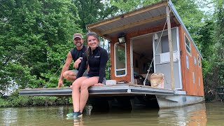 Catfish Noodling: Setting Up Camp & Putting Out Boxes! Our (almost) House Boat! WE RAN OUT OF GAS!