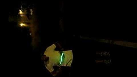 Glowsticking (Bowtie)