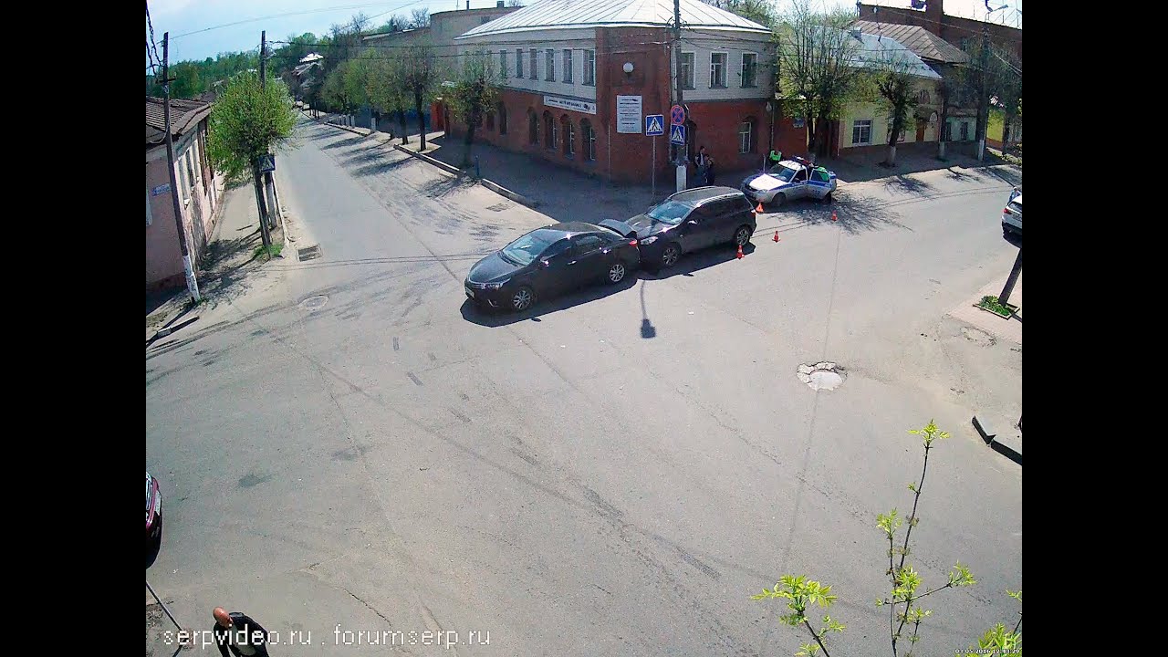 ДТП в Серпухове. Догнал и врезался дважды.. 03 мая 2016г. ДТП в Серпухове. Догнал и врезался дважды.. 03 мая 2016г.