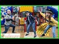 COPS AND ROBBERS - Playground Wars Prison Escape Challenge / That YouTub3 Family I The Adventurers