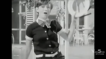 Rita Pavone - VIVA LA PAPPA COL POMODORO (Tv tedesca, Capodanno 1966)