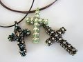 Beaded Cross . Крестик из бисера и жемчуга. Квадратное плетение.