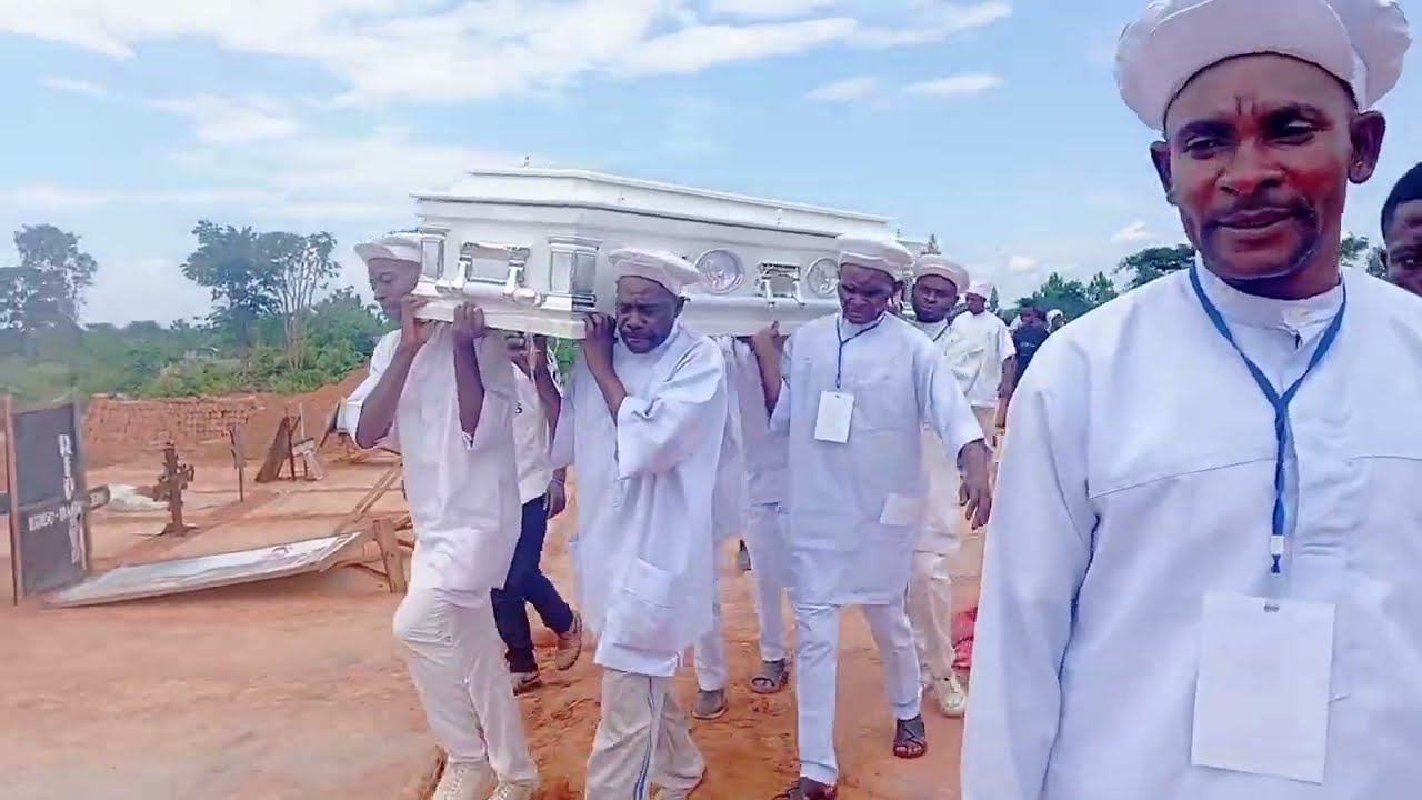 LES OBSÈQUES DE FEU ETIENNE TSHISEKEDI NGALA-MULUMA, DE LEVÉE DU CORPS ..., À LA DERNIÈRE DEMEURE 😭😭