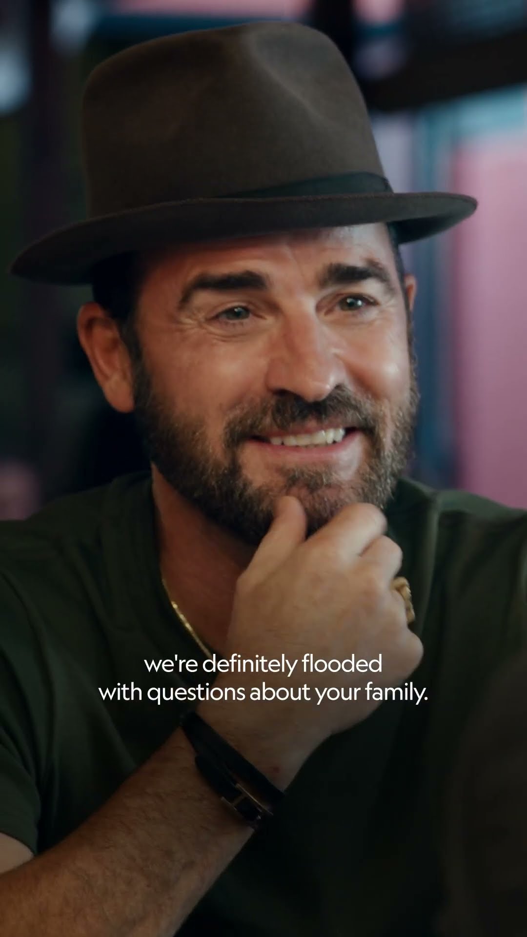 Justin Theroux discovers his heritage #NoTasteLikeHomewithAntoniPorowski