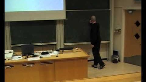Eric Paquette: "Topological quantum computing with anyons"